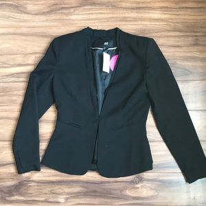 H & M black blazer